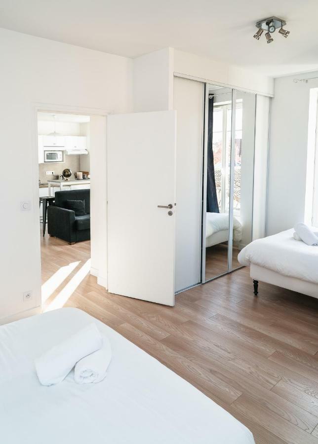 Apartament ★ Lovely Paris ★ Chatou Zewnętrze zdjęcie